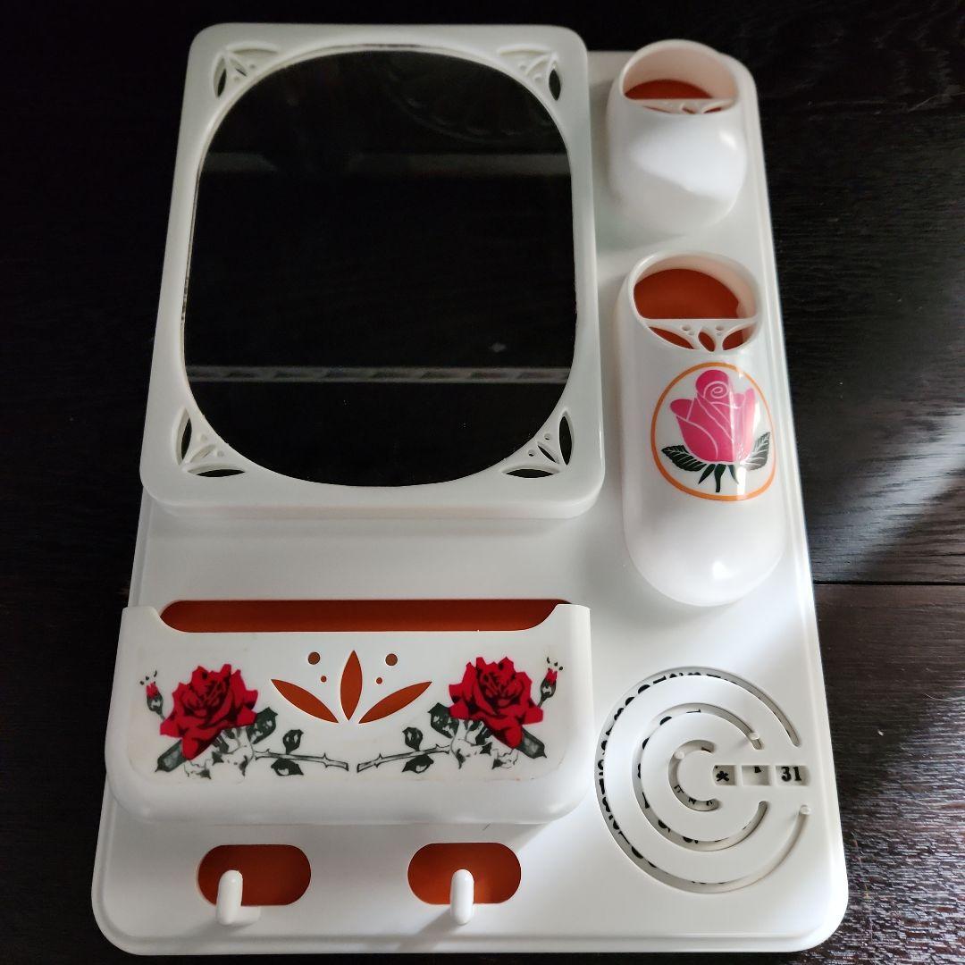 ✨昭和レトロポップ✨　❤️カレンダー付き洗面ミラー❤️