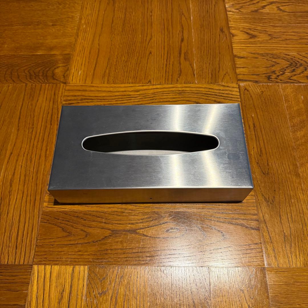 ティッシュボックス SURFACE MOUNTED FACIAL TISSSUE DISPENSER