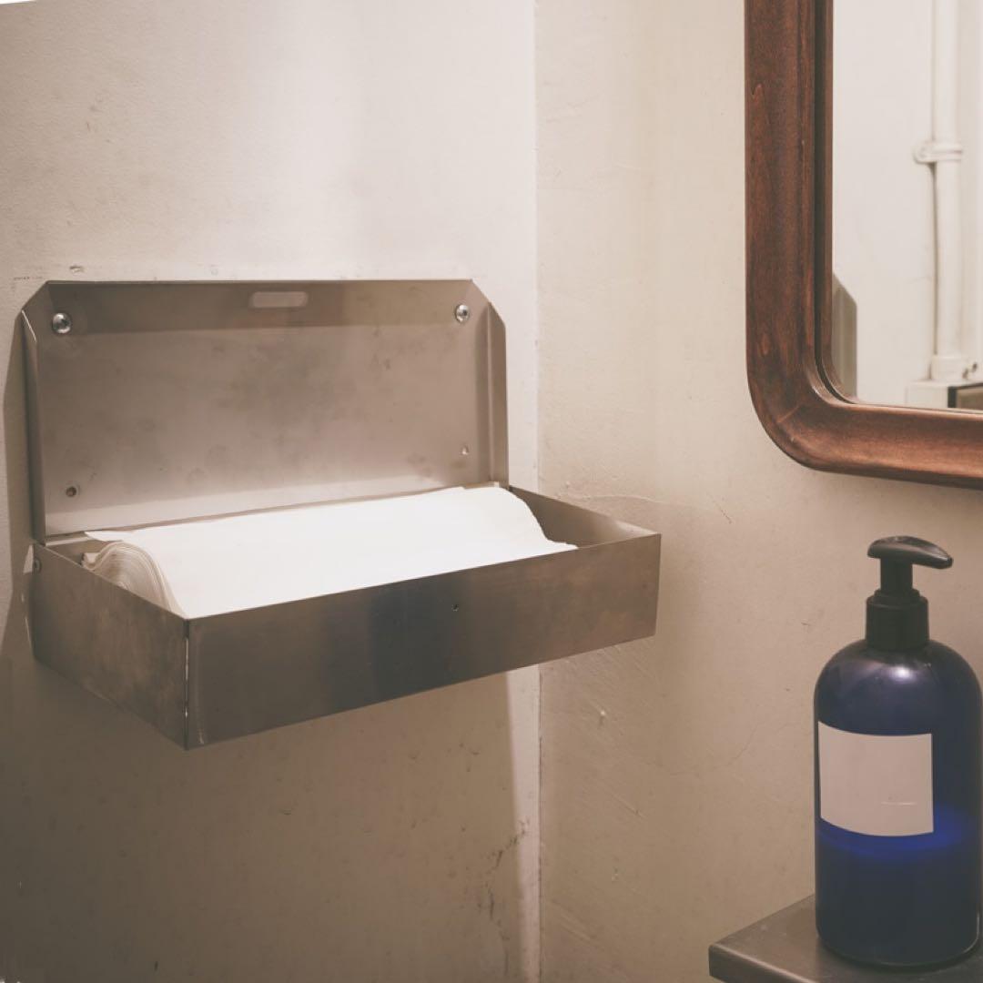 ティッシュボックス SURFACE MOUNTED FACIAL TISSSUE DISPENSER