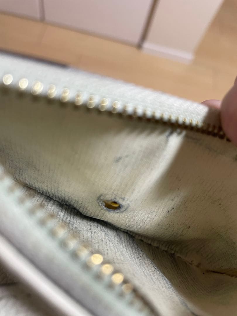 M*u様 LOUIS VUITTON 三つ折り財布