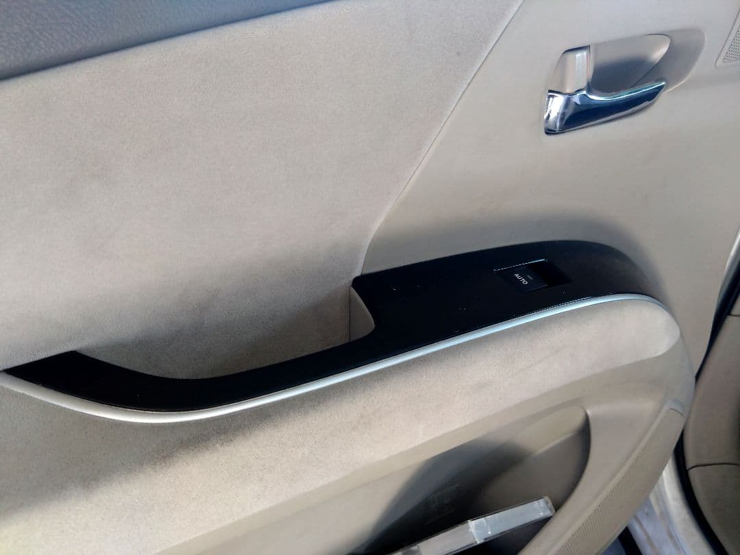 純正 エスティマ インテリアパネル カーボン調 50 55 20 交換タイプ