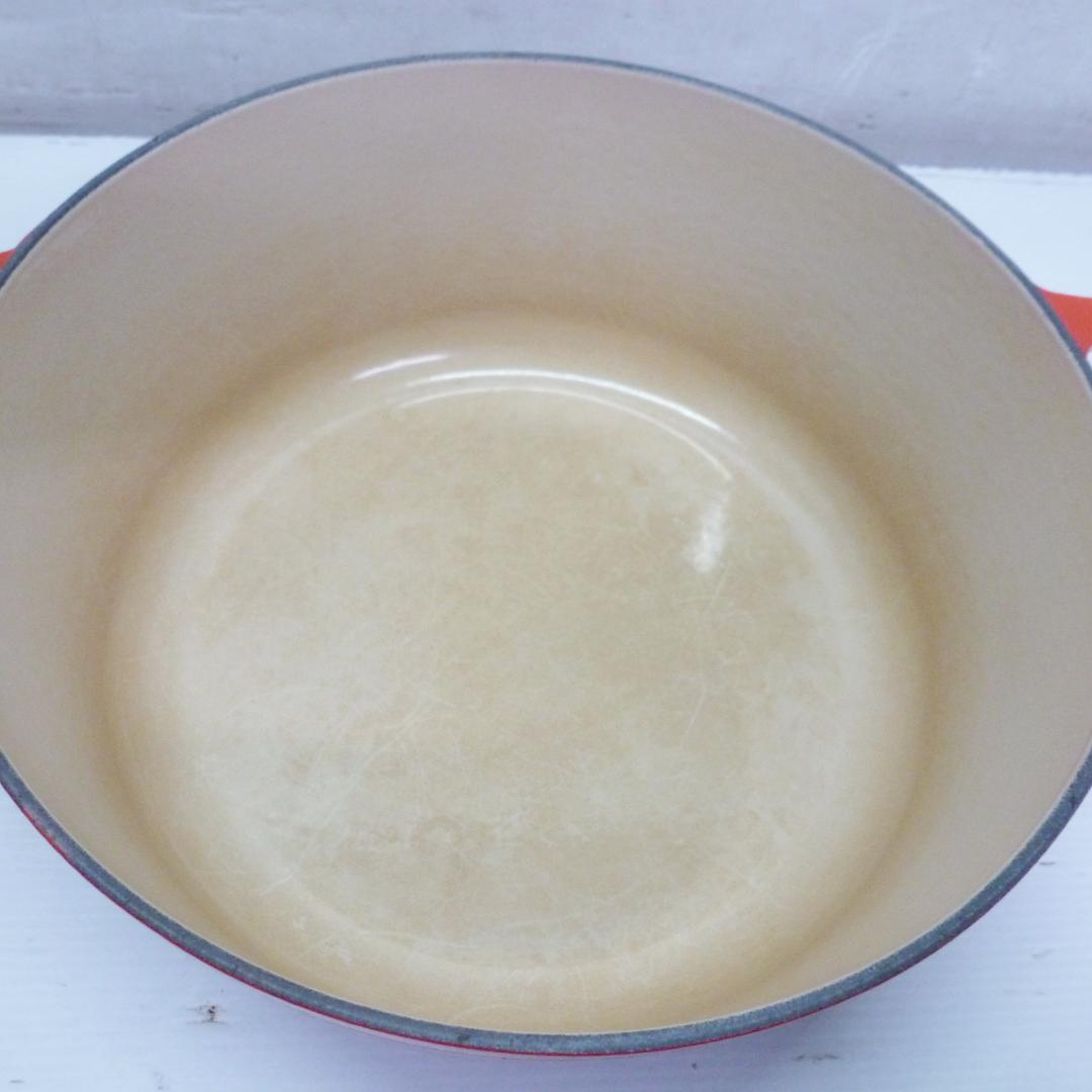 ル・クルーゼ ココットロンド 26cm チェリーレッド 両手鍋 ホーロー