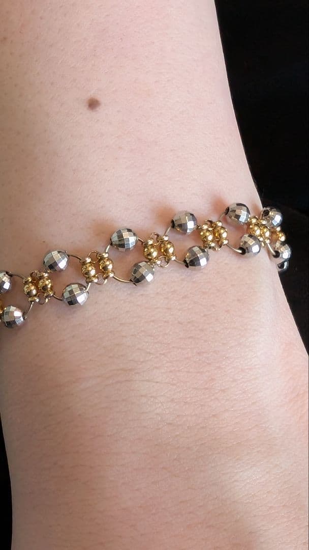 さっちゃん　祖母が孫にと40数年前に購入した１８K、P850のブレスレット