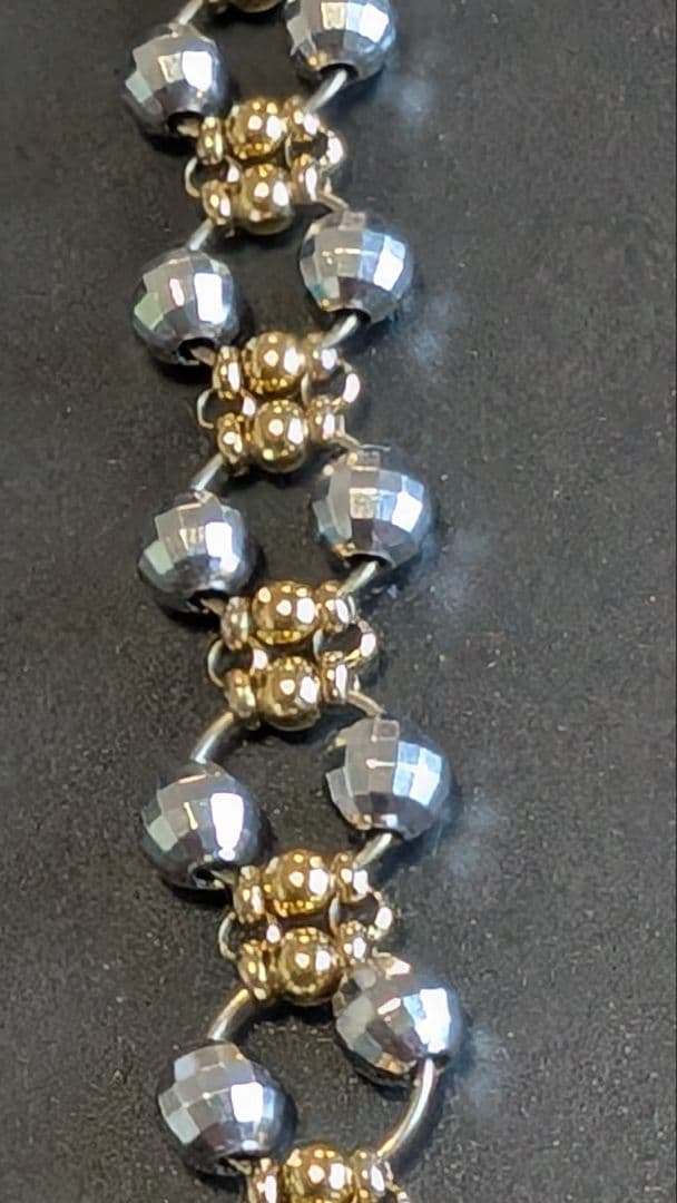 さっちゃん　祖母が孫にと40数年前に購入した１８K、P850のブレスレット