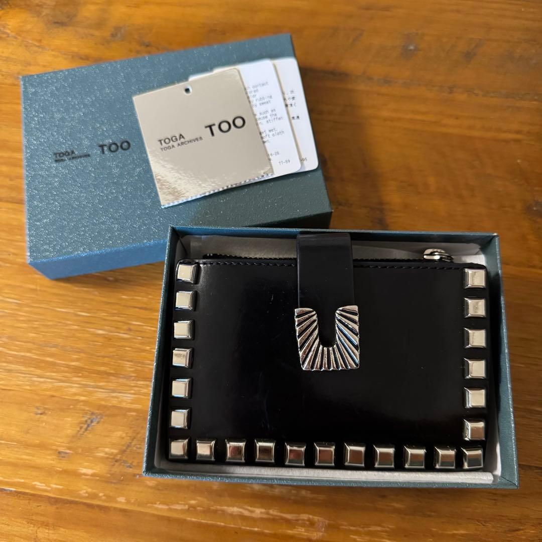 ぎ*す様 TOGA Leather wallet studs small 財布