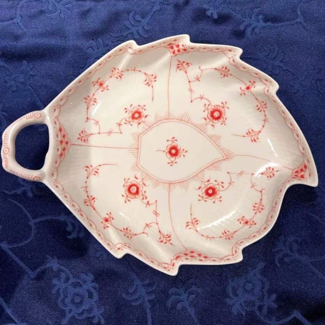 新品　ロイヤルコペンハーゲン コーラルフルーテッド リーフディッシュ