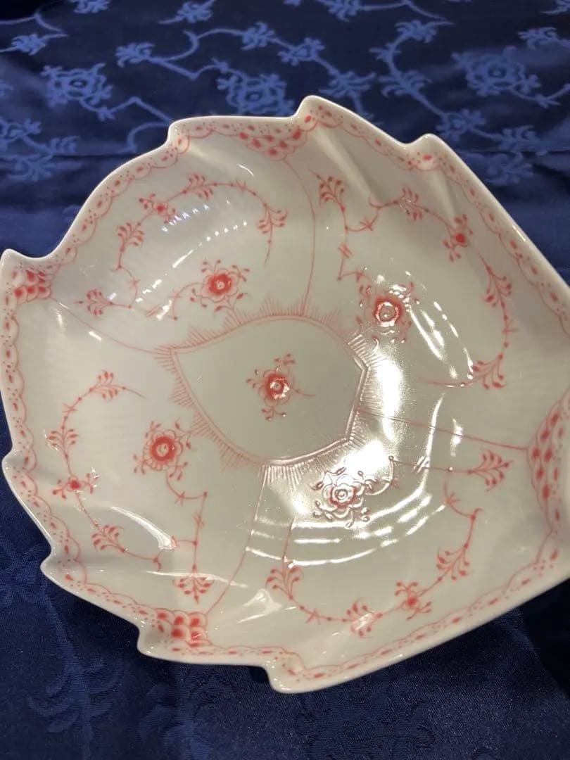 新品　ロイヤルコペンハーゲン コーラルフルーテッド リーフディッシュ