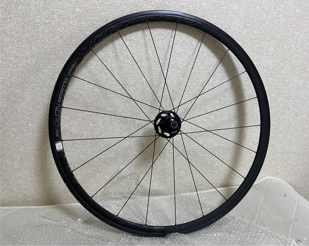Vittoria ヴィットリア ELUSION NERO リアホイール　ロード