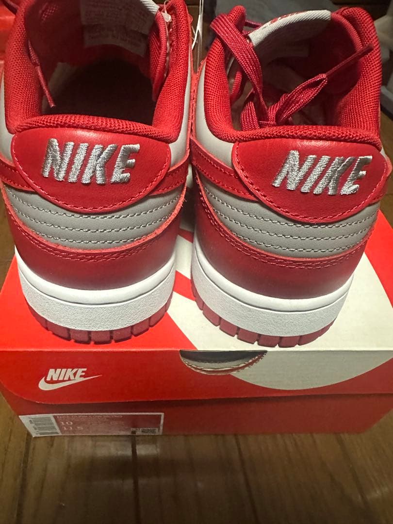 ハ*カ様 Nike Dunk Low \"Silver/Varsity Red\"