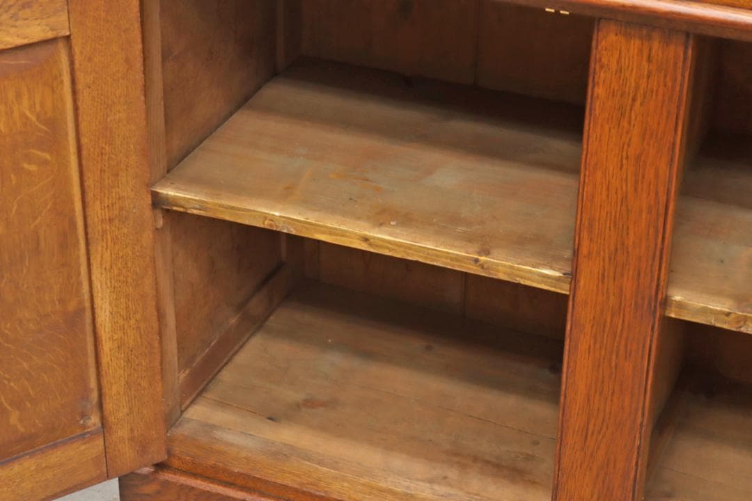 英国 イギリス オーク材 ヴィンテージ ガラス キャビネット 飾り棚 食器棚