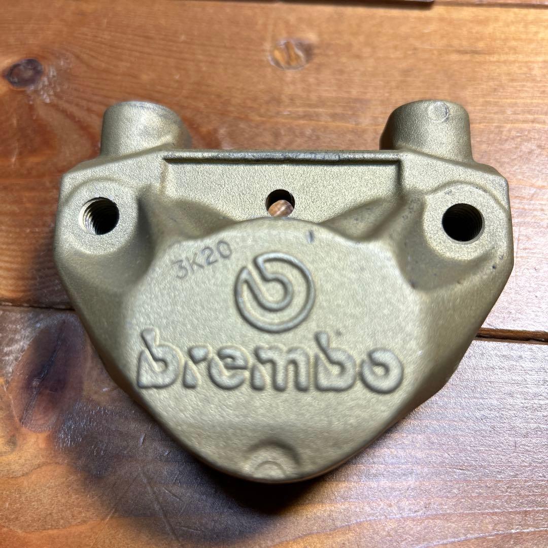 ブレンボ 旧カニ キャリパー