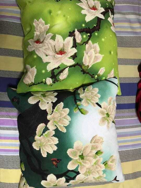 クロスステッチ玉蘭の花のクッションカバー2点セット