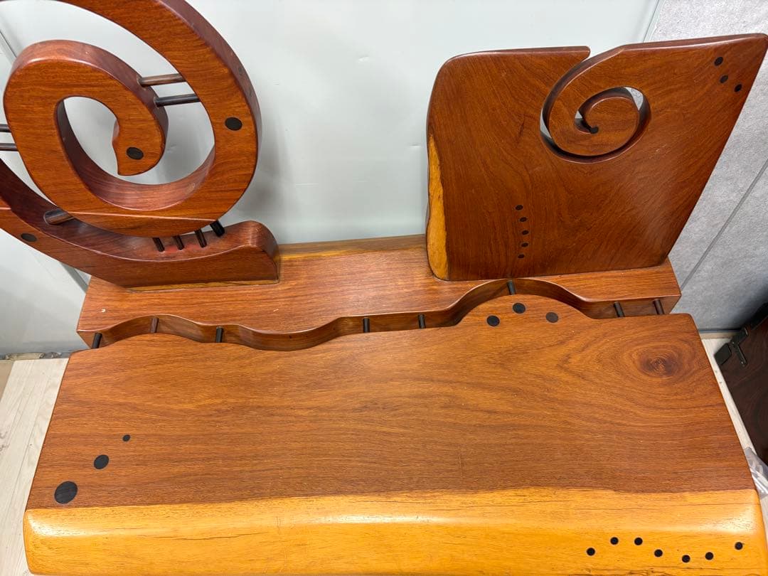 モンキーポット材の アジアンテイスト　アンティークチェ