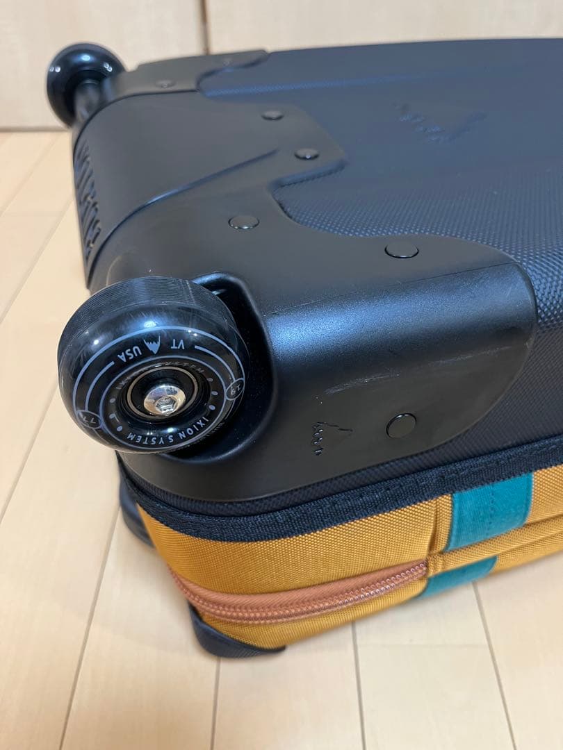 【たこやき商会】新品未使用 Burton キャリーバック 38L