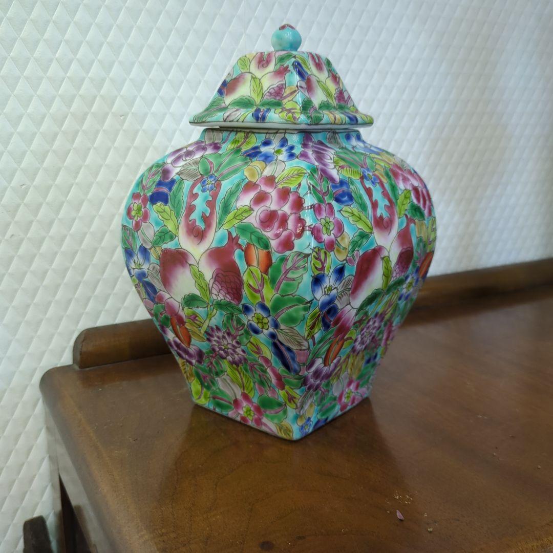 レトロ　中国　陶器壺　蓋付き　飾り壺　入れ物　陶器　花尽くし