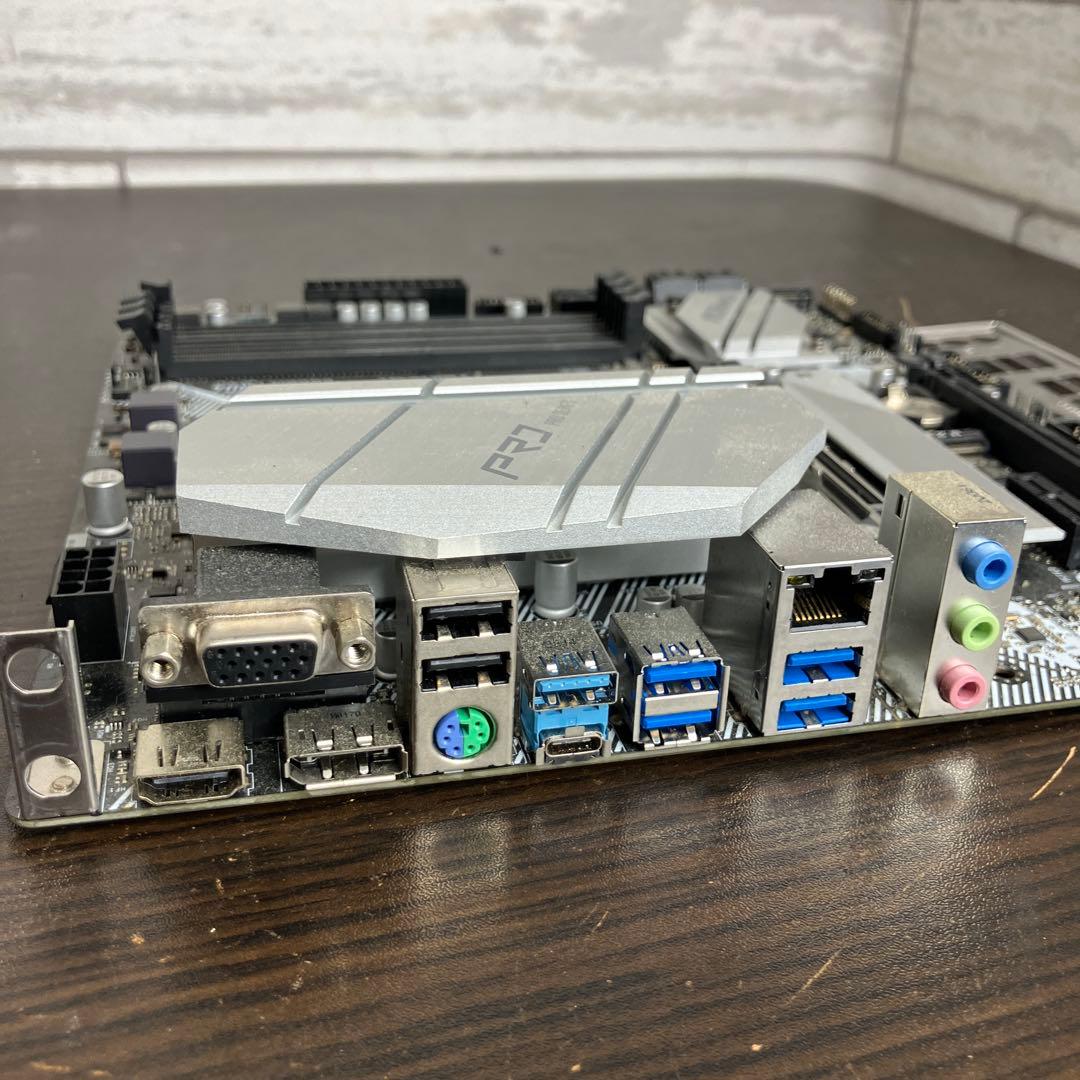 マザーボード CPU Ryzen 5 5600X ASRock B550M PRO4