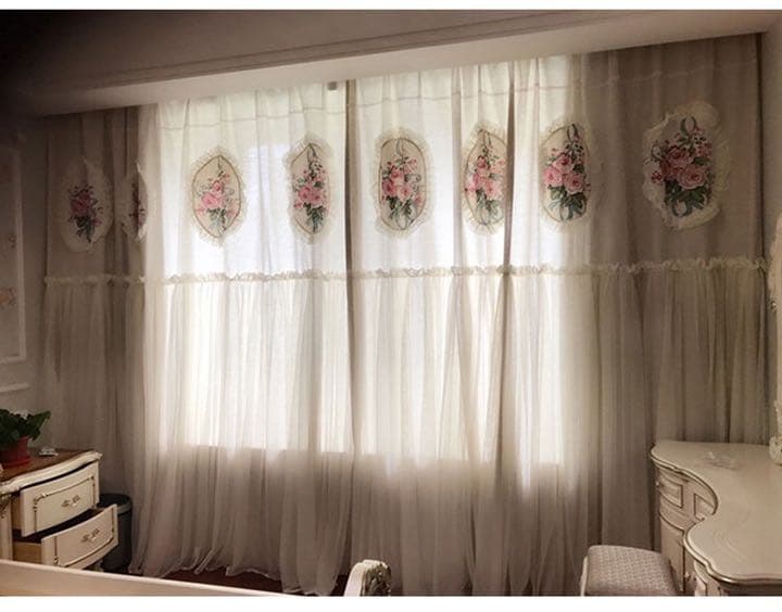 珍しくカーテン　insに人気カーテン　可愛くて、特別カーテン
