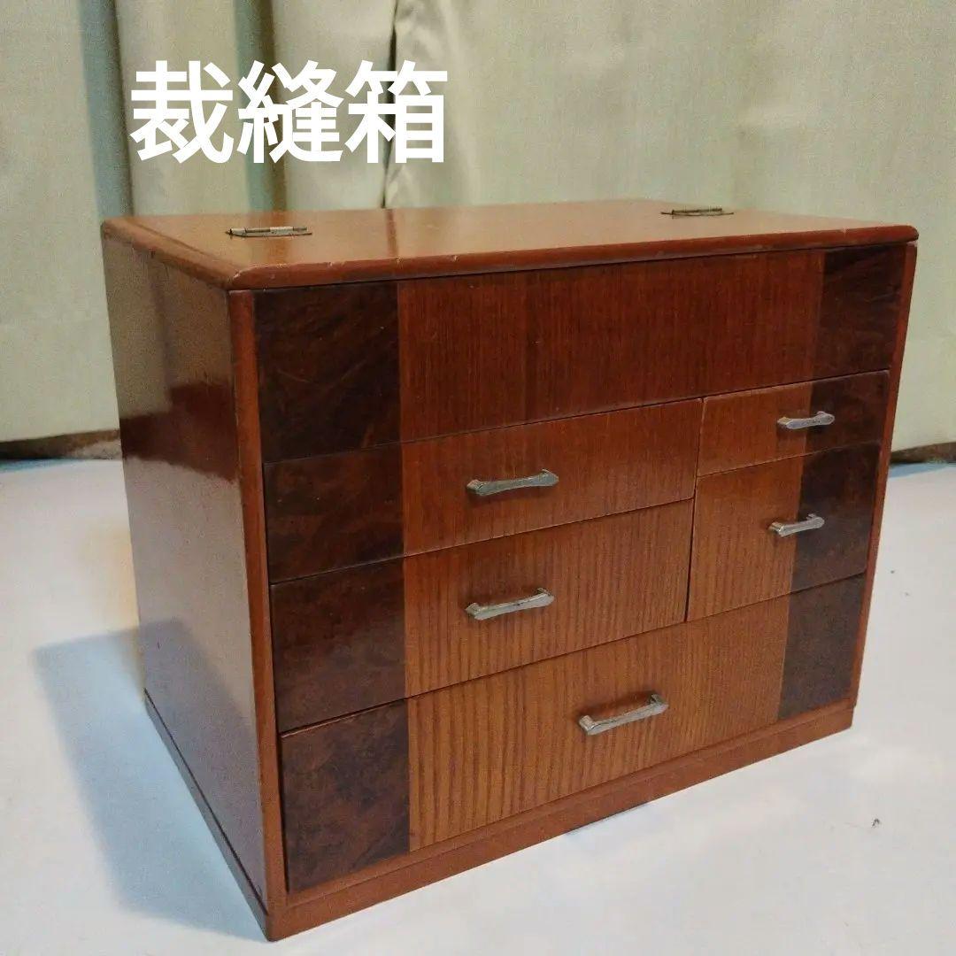 裁縫箱!　 桐　木工品　　　　　　　　隠し引き出し付き　職人手作り家具