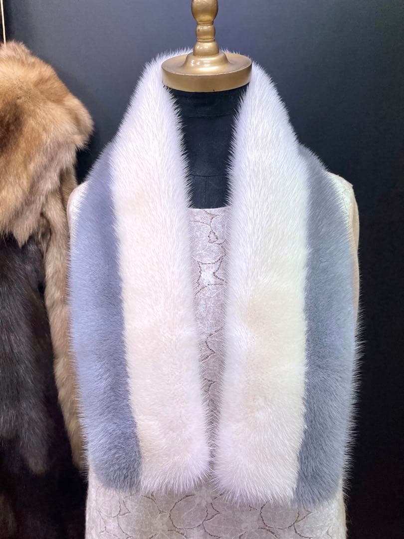 サファイア　ミンクマフラー／オフホワイト／GAKE 日本製❣️