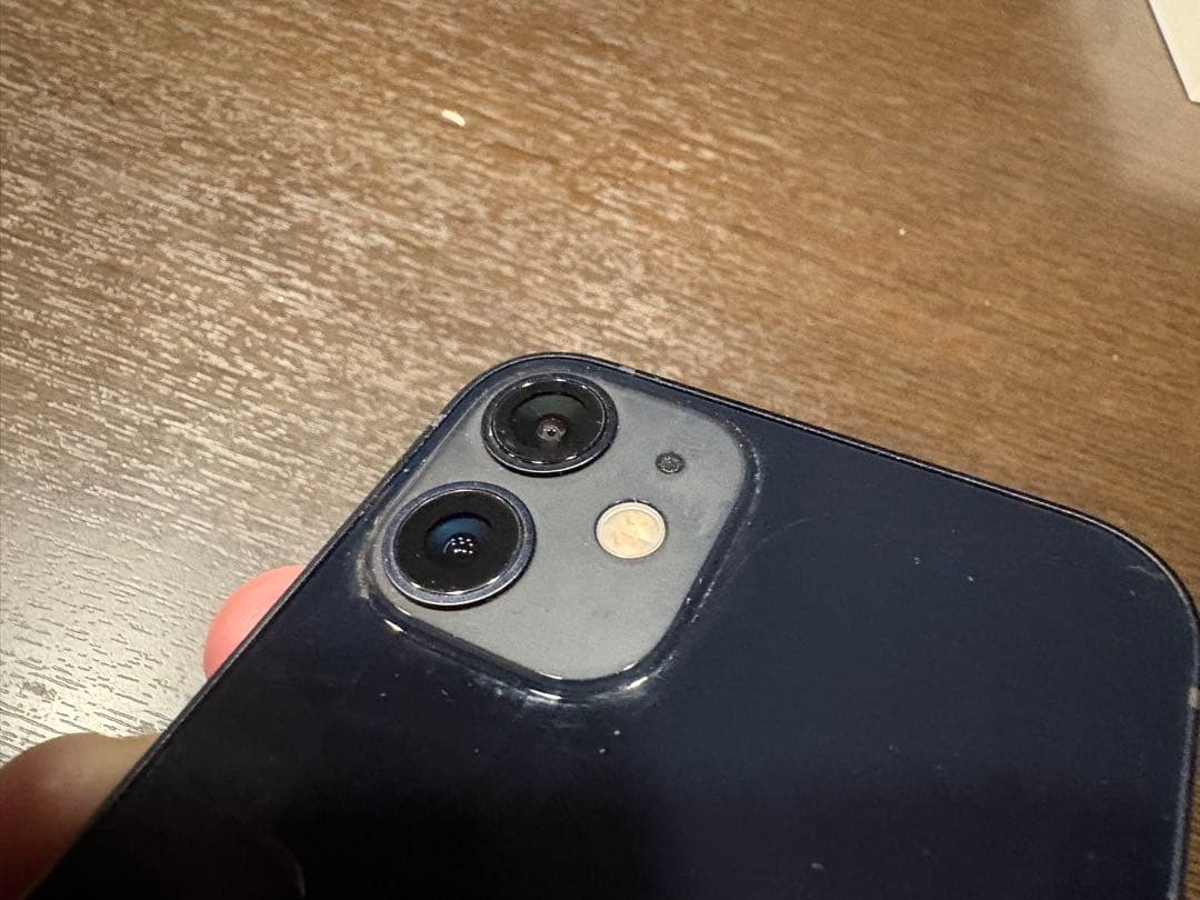 iPhone 12 ブラック 本体 フィルムと箱付き