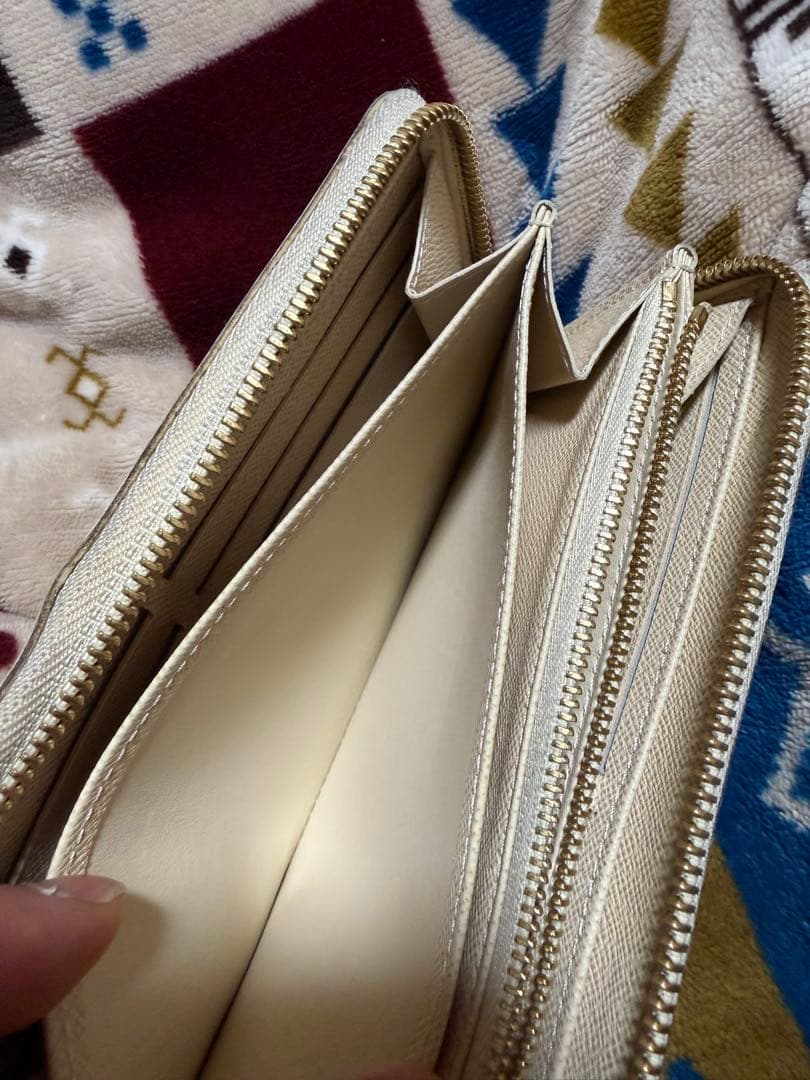 ルイ・ヴィトンチェック柄　ダミエ　長財布　送料込み！