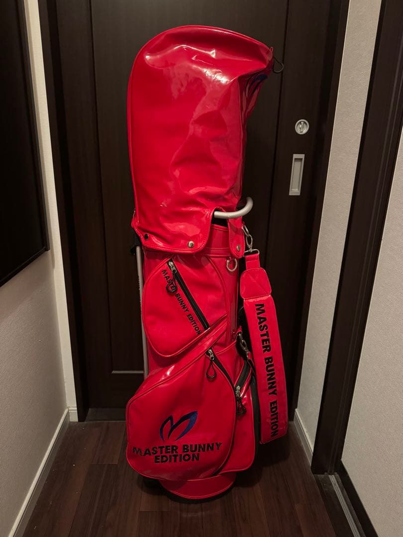 マスターバニー　エディション　キャディバッグ レッド　スタンド