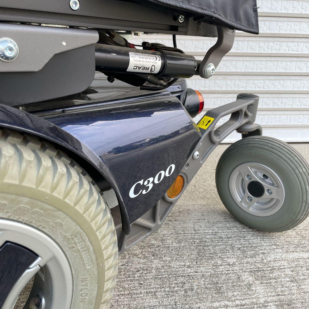 【ペルモビール】電動車椅子 C300 前輪駆動