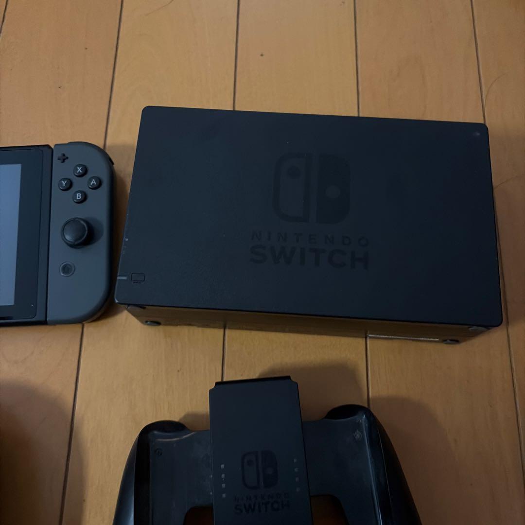 Nintendo Switch 本体 黒　ニンテンドースイッチ　プロコン付き