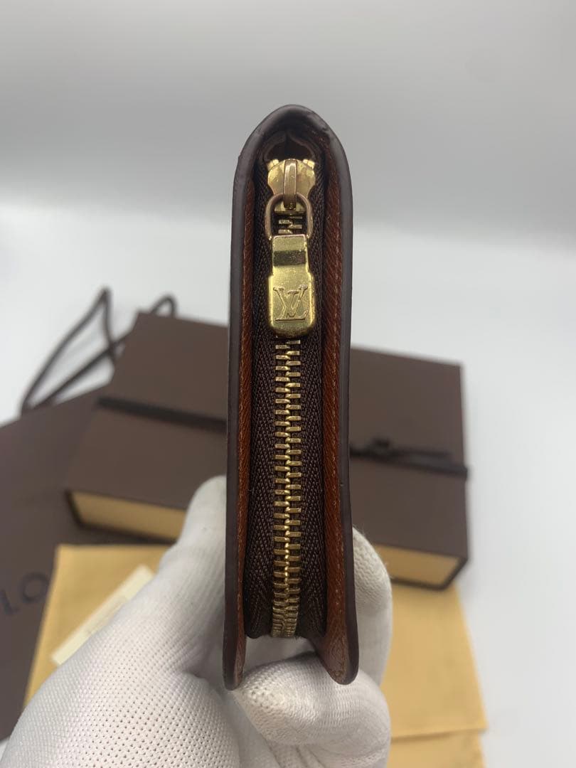 ルイヴィトン　モノグラム　ポルトモネジップ　長財布　財布　ラウンドジップ