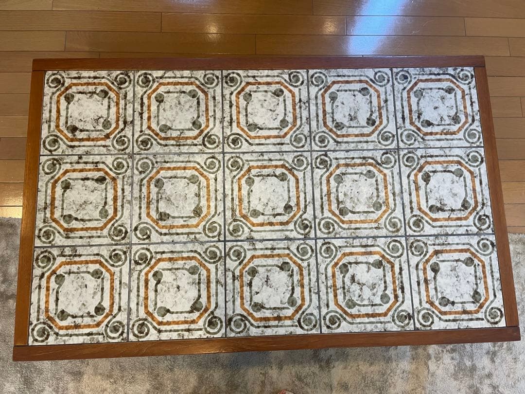 デンマーク製タイルトップ センターテーブル timehype ローテーブル