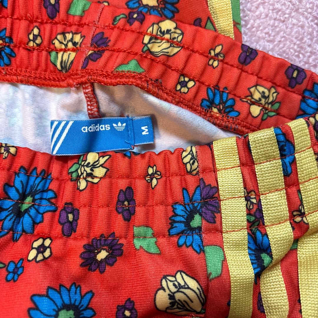 【美品】 adidas×ロデオクラウンズ 花柄ジャージ セットアップ 永野芽郁
