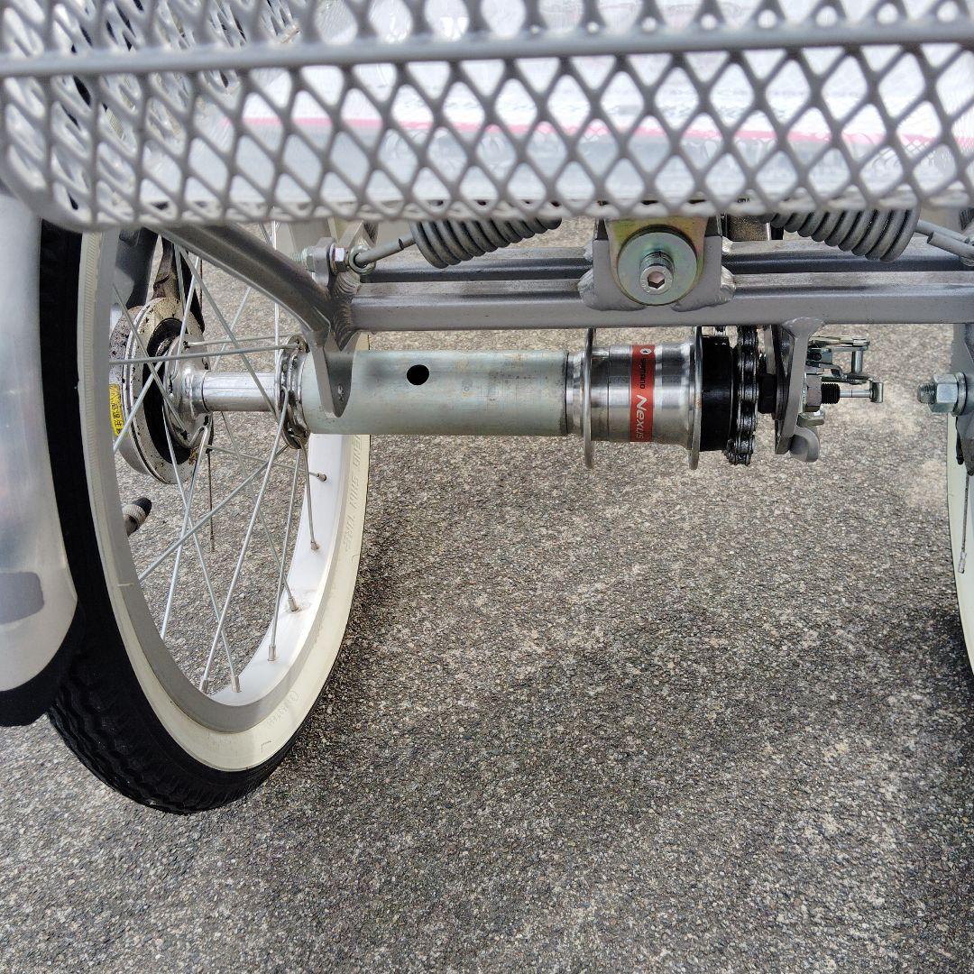 ブリヂストン大人用三輪自転車