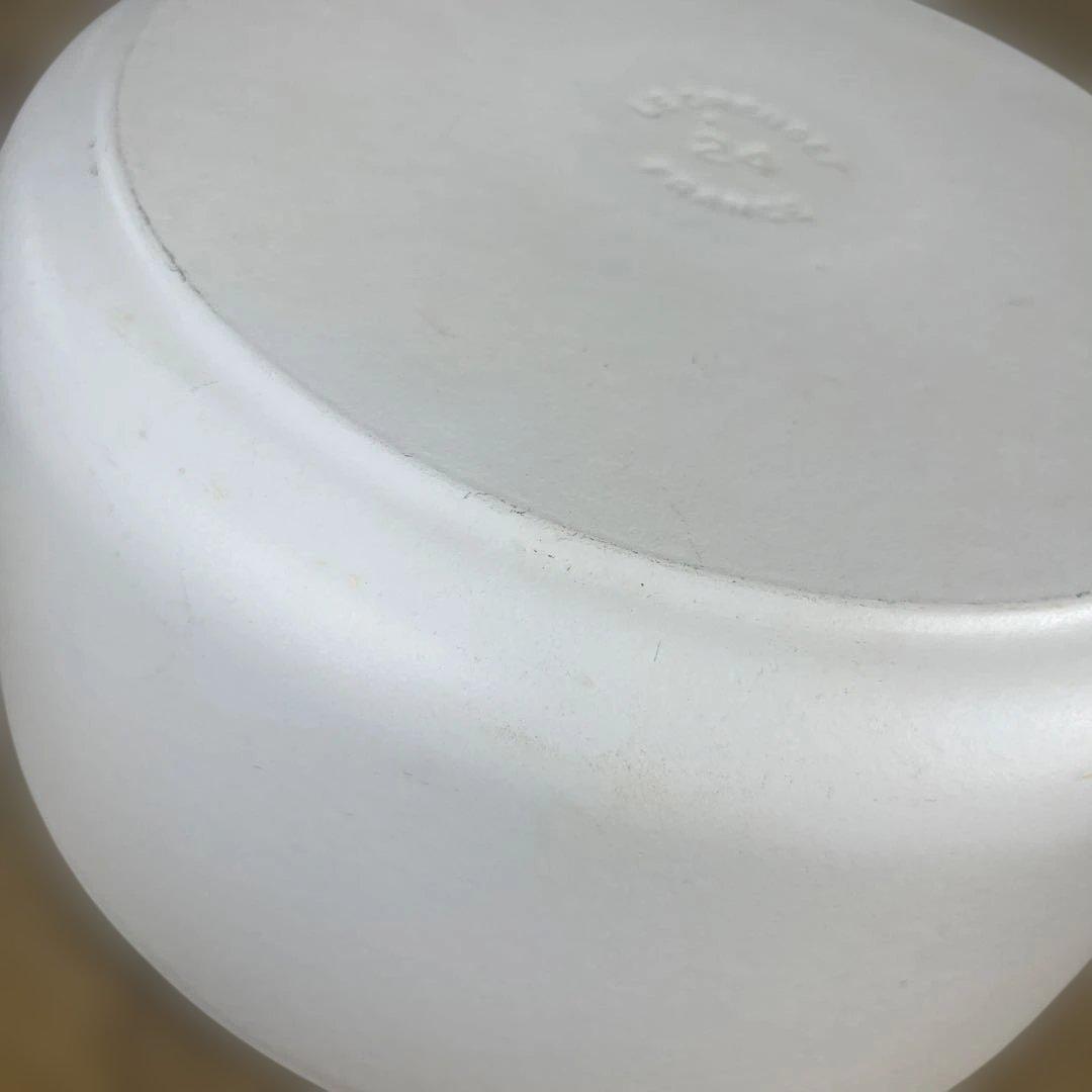 LE CREUSET ココット・ロンド 24㎝ ホワイト