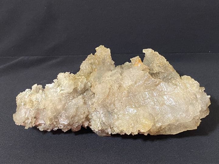 ヒマラヤンクォーツ　1.215 kg