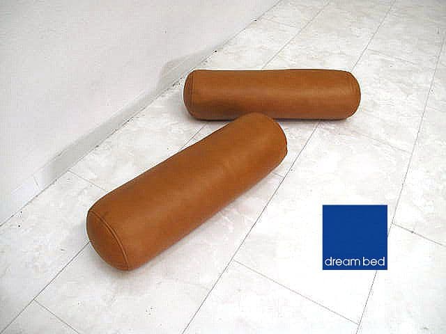 展示品　ドリームベッド 本革ボルスタークッション 2個セット 　レザークッション