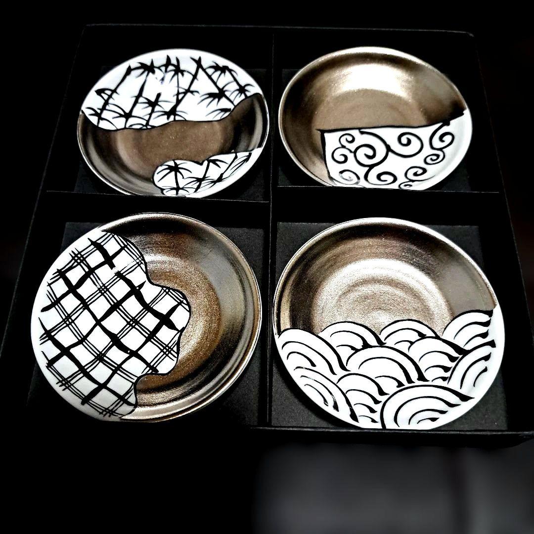 有田焼 ポーセリンラボ　繁栄　豆皿 ×4枚セット❤