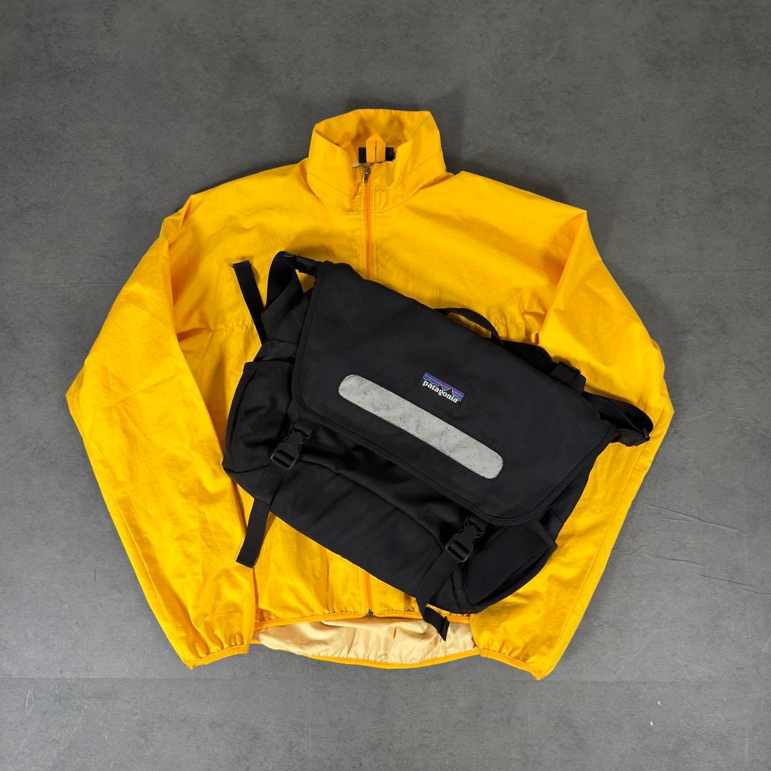 patagonia Half Mass ハーフマスメッセンジャーバッグ 黒 古着