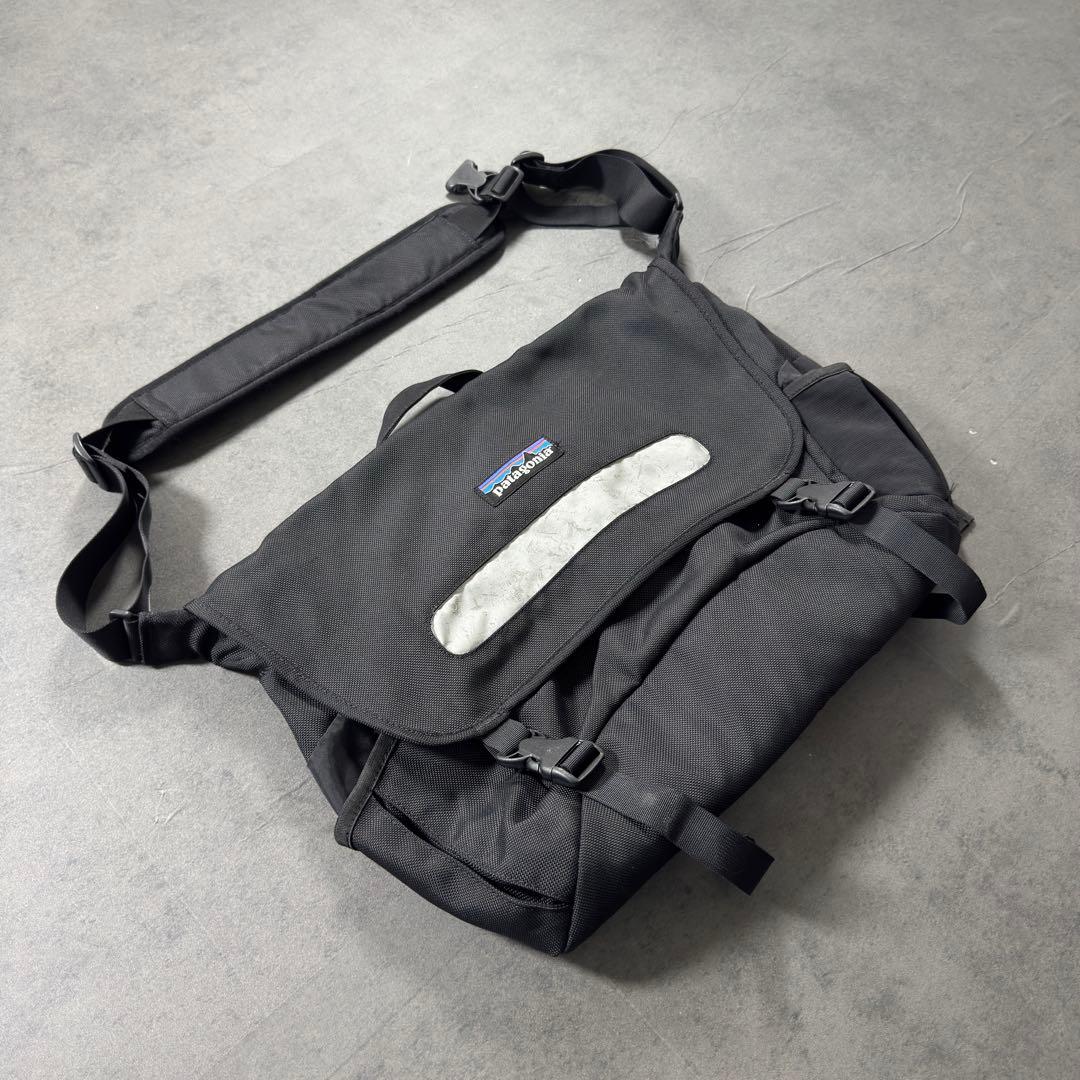 patagonia Half Mass ハーフマスメッセンジャーバッグ 黒 古着