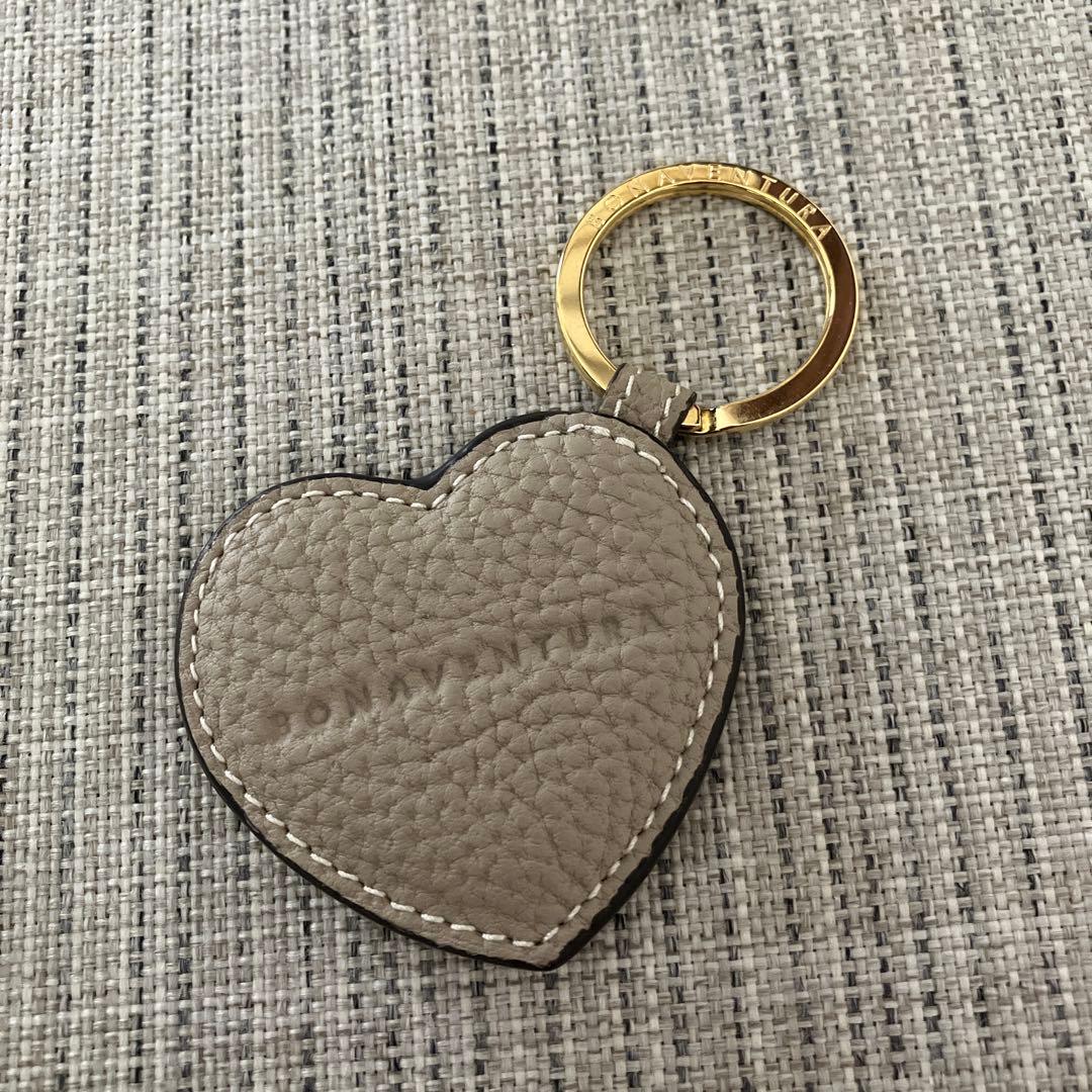 ボナベンチュラ　ハートキーリング