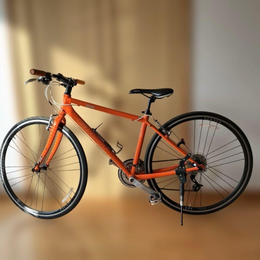 ロードバイク　GIANT ESCAPE R3.1（430）
