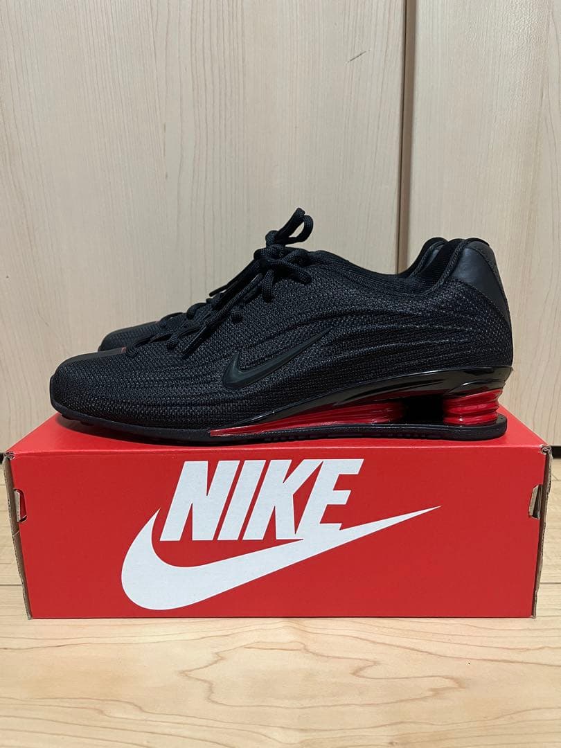 NIKE SHOX Z /ナイキウィメンズスニーカー