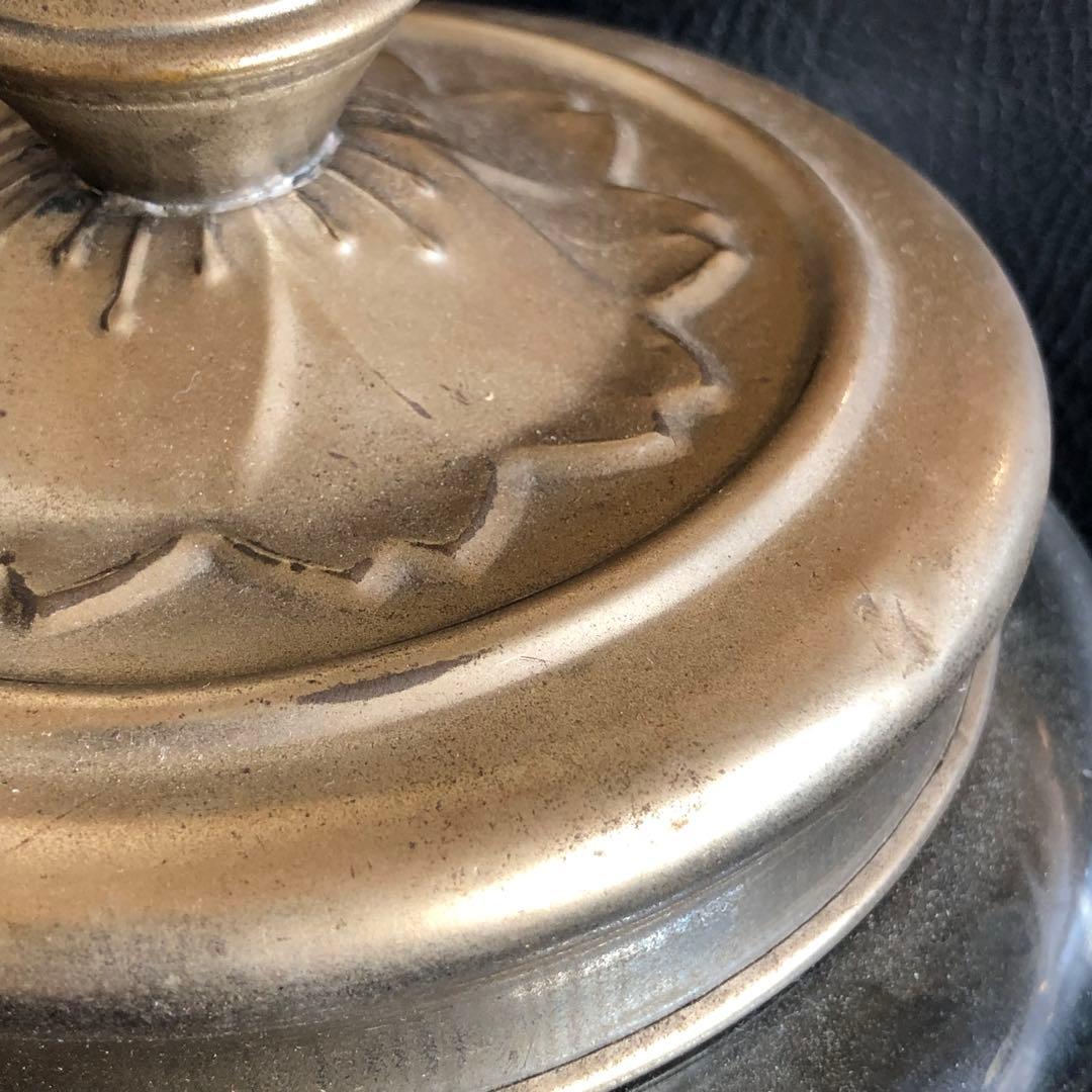 アンティーク　蓋付きガラス瓶　アルミ桜花蓋　戦前戦後　インテリア　小物入れ