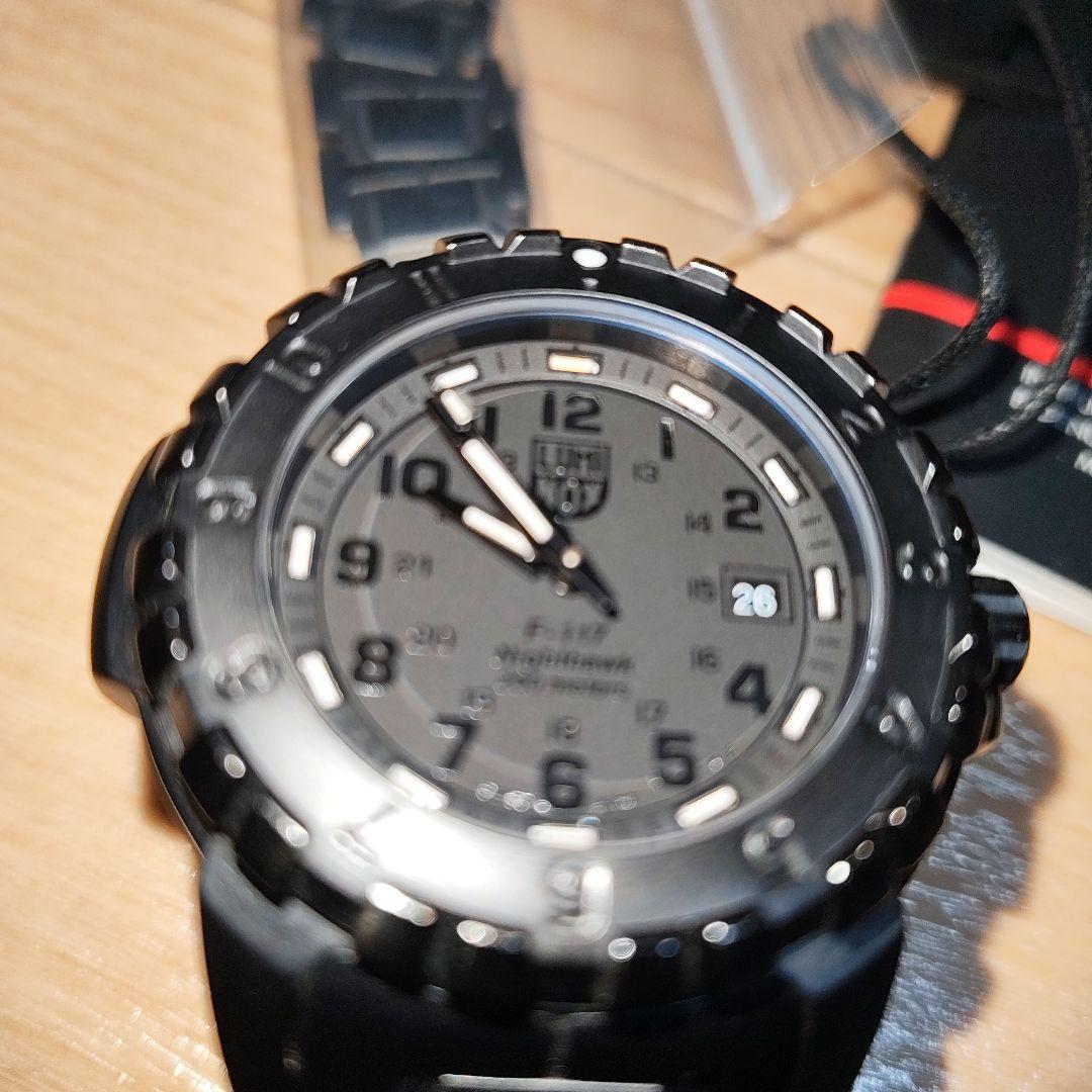 美品　Luminox F-117 ナイトホーク ブラック 時計