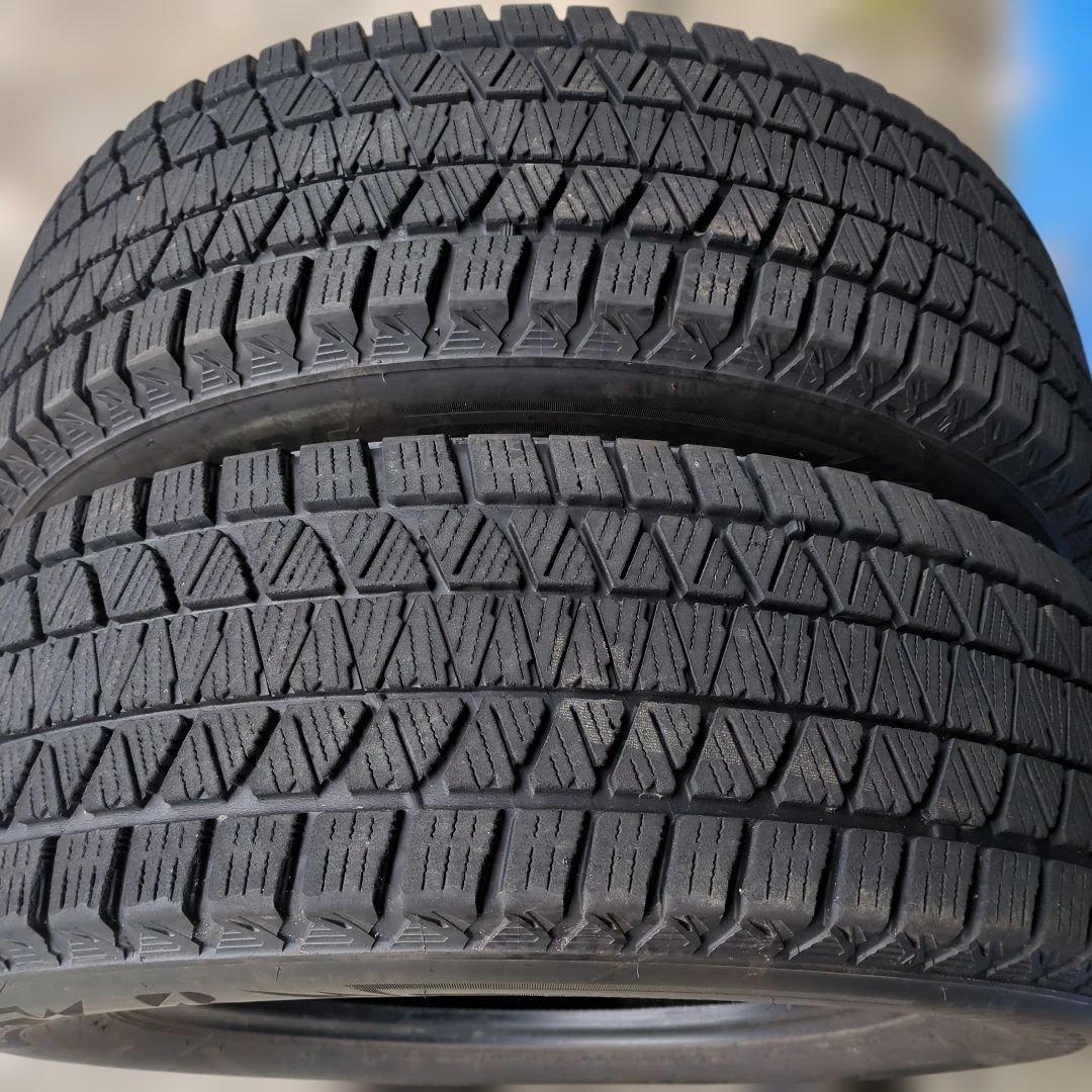 215/70R16 送料込み 2本 BLIZZAK DM-V3