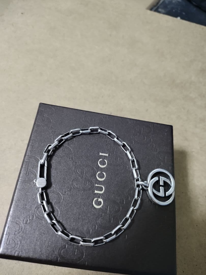 良好品 GUCCIグッチ シルバー925インターロッキングブレスレットイタリア製