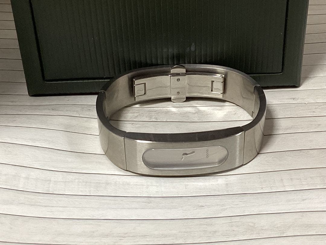 美品稼働品グッチGUCCI ステンレススチール 腕時計バンド本物