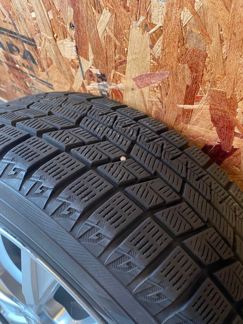 185/65R15 ヨコハマ　スタッドレス　weds