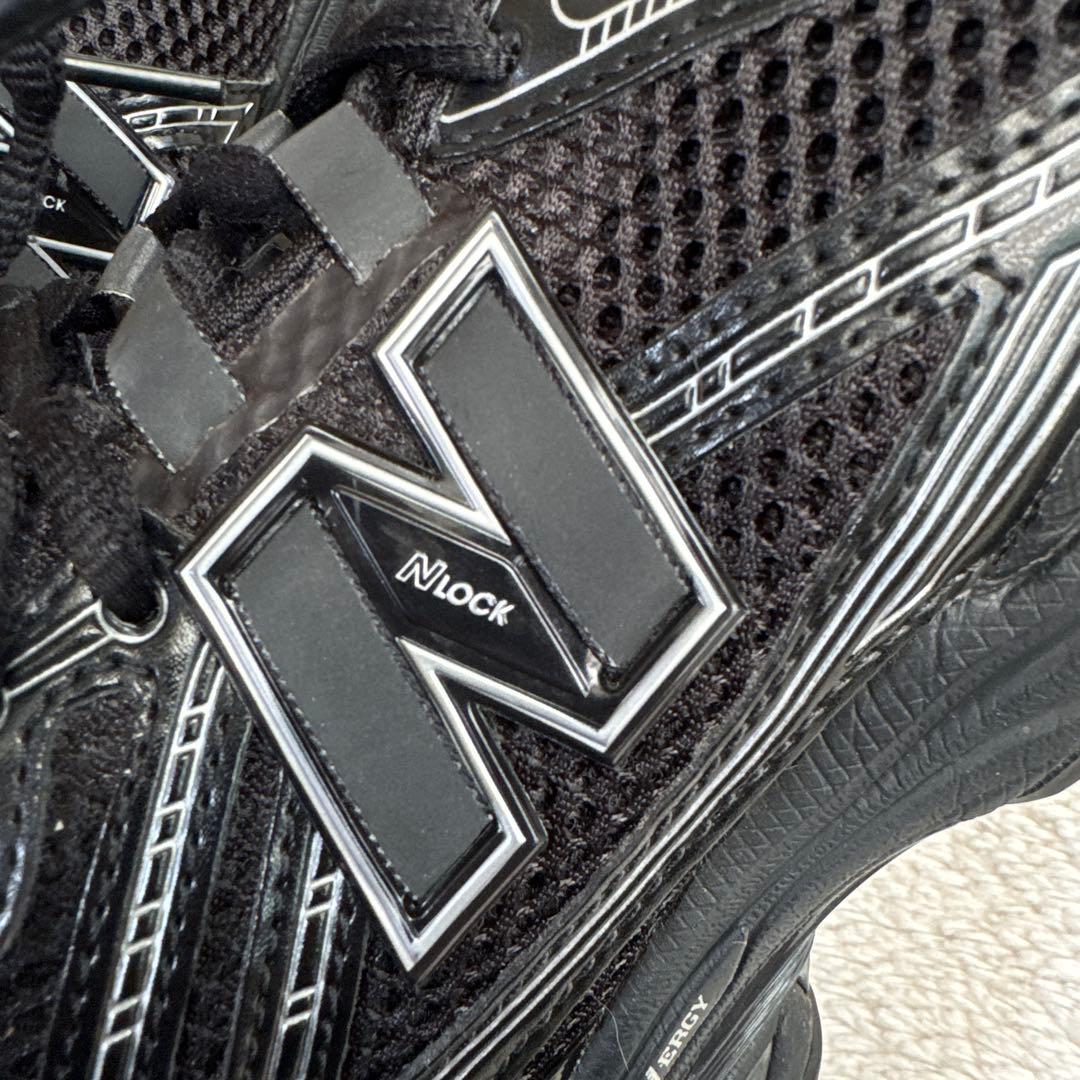 New Balance ニューバランススニーカー M1906RCH 完売品