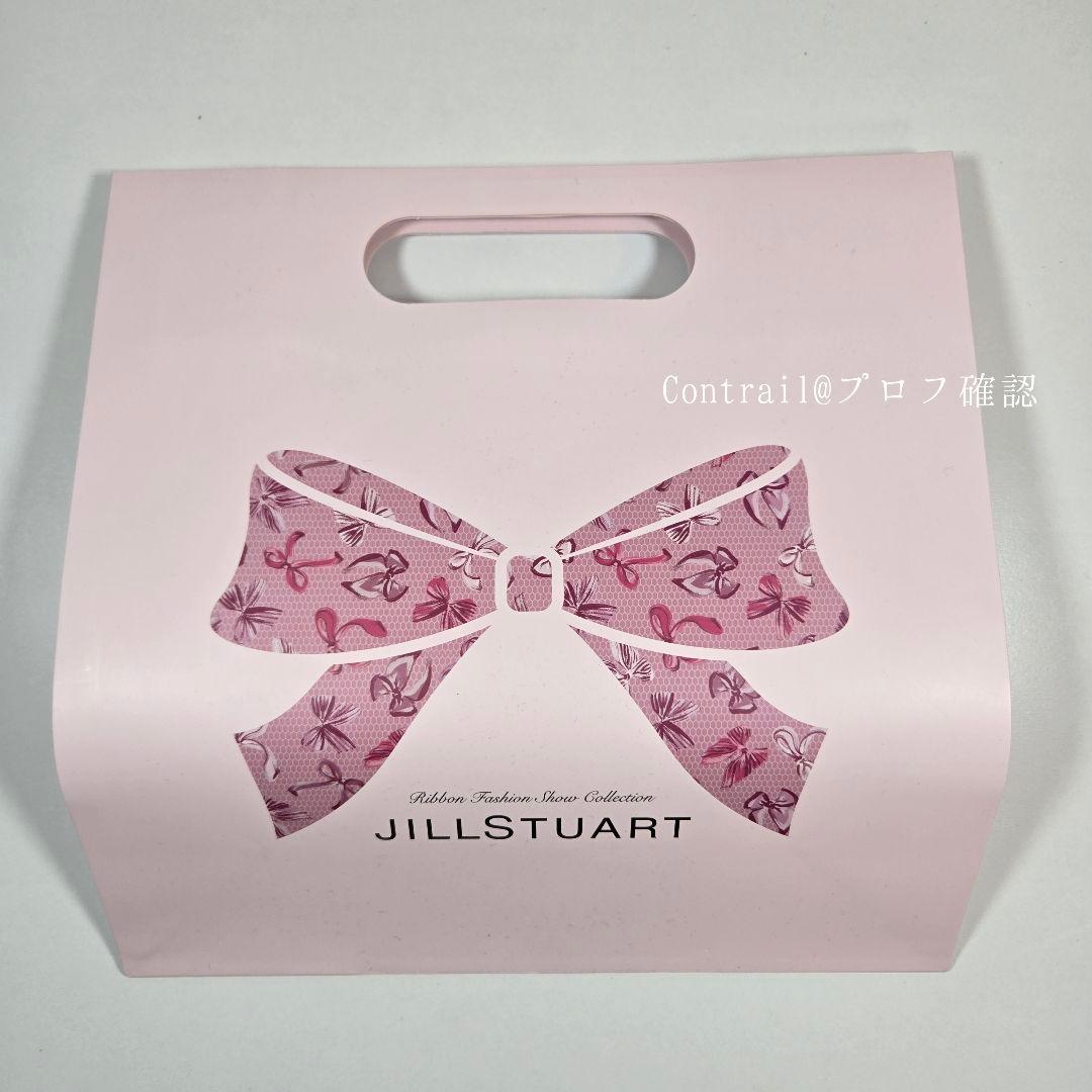 【新品未開封】ジルスチュアート　クリスマスコフレ　2025(ショッパーつき)