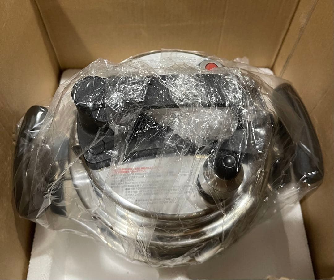 超小型圧力鍋・新品
